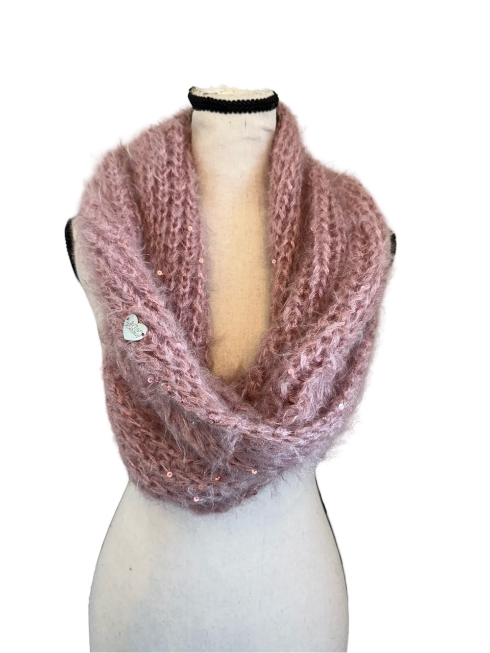 Betsey Johnson Blush Pink Eyelash Knit Infinity Scarf Sequin Sparkle One Size